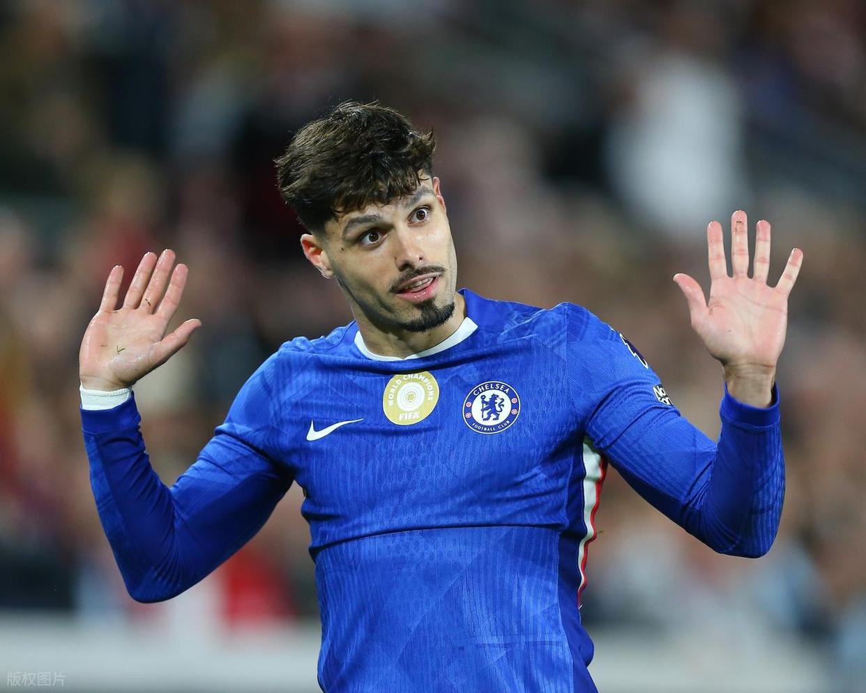 太狠了！比利亚雷亚尔围绕NBA季后赛再遭质疑梅西在G2比赛中大比分领先，风云突变多特蒙德今晨官宣签约的简单介绍