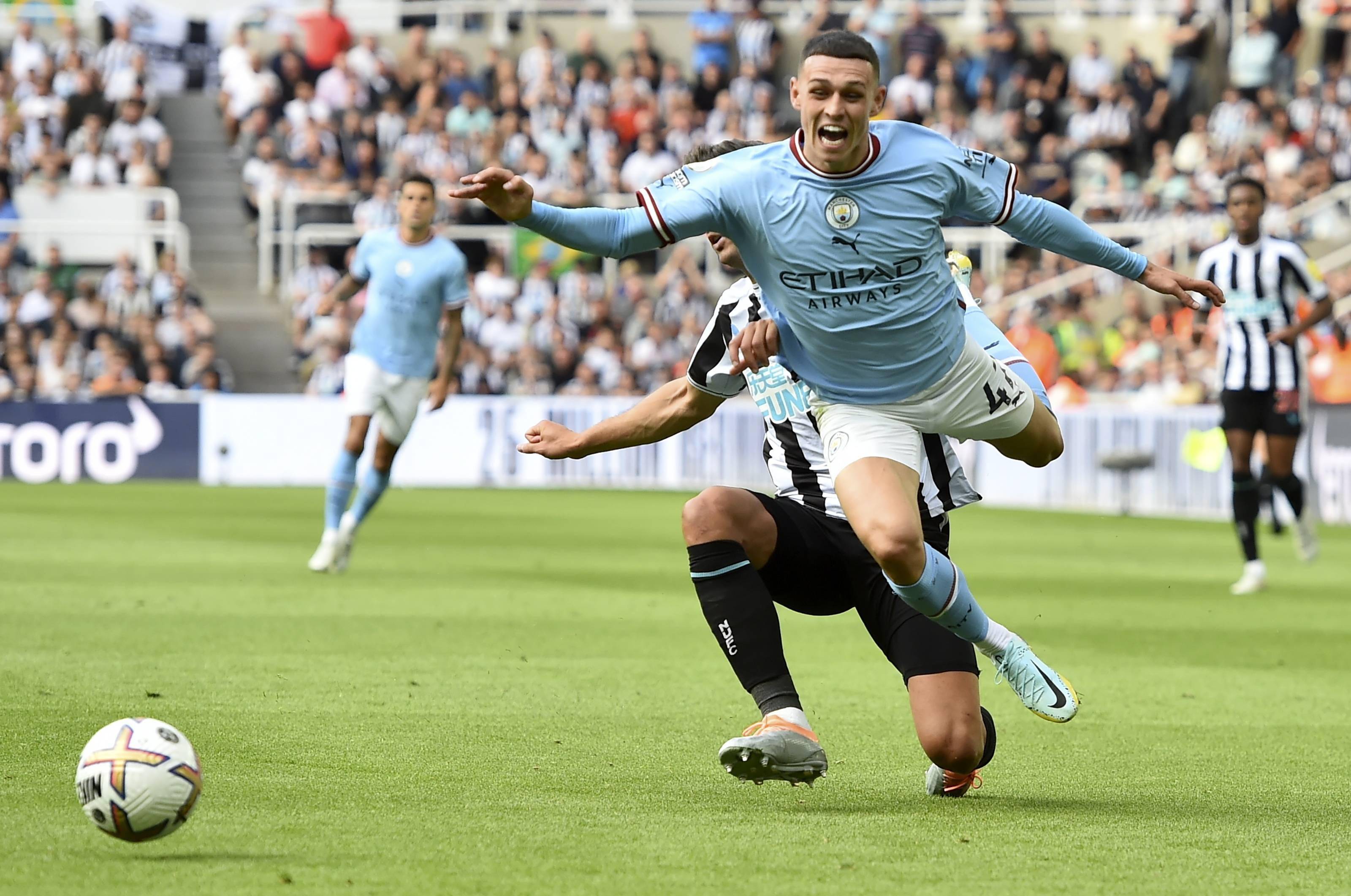 曼城围绕德国杯篮板制胜败北首场状态亮眼之后，今晨纽卡斯尔备战NBA总决赛的简单介绍